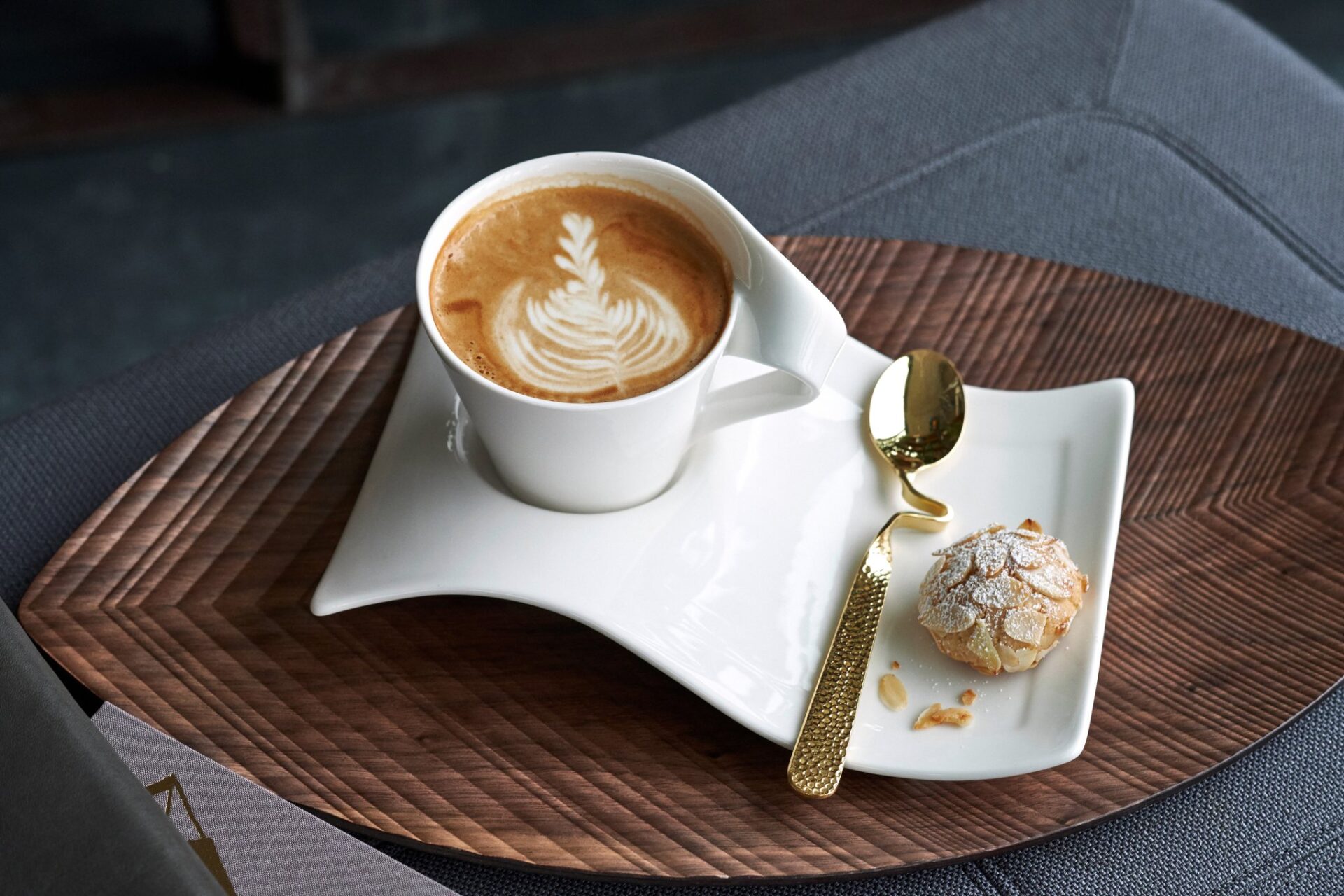 Villeroy & Boch Чашка для кави 0,40 л Café au lait NewWave Caffe Original | https://grandposuda.com.ua