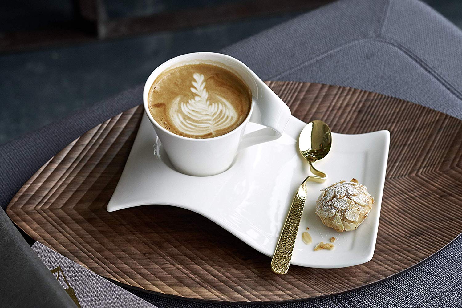 Villeroy & Boch Блюдце маленькое 20 x 14 см NewWave Caffe Original | https://grandposuda.com.ua