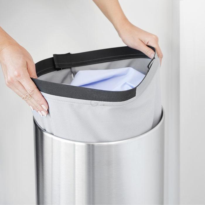 Brabantia Бак для білизни (35л) сталевий матовий з пластиковою кришкою | https://grandposuda.com.ua