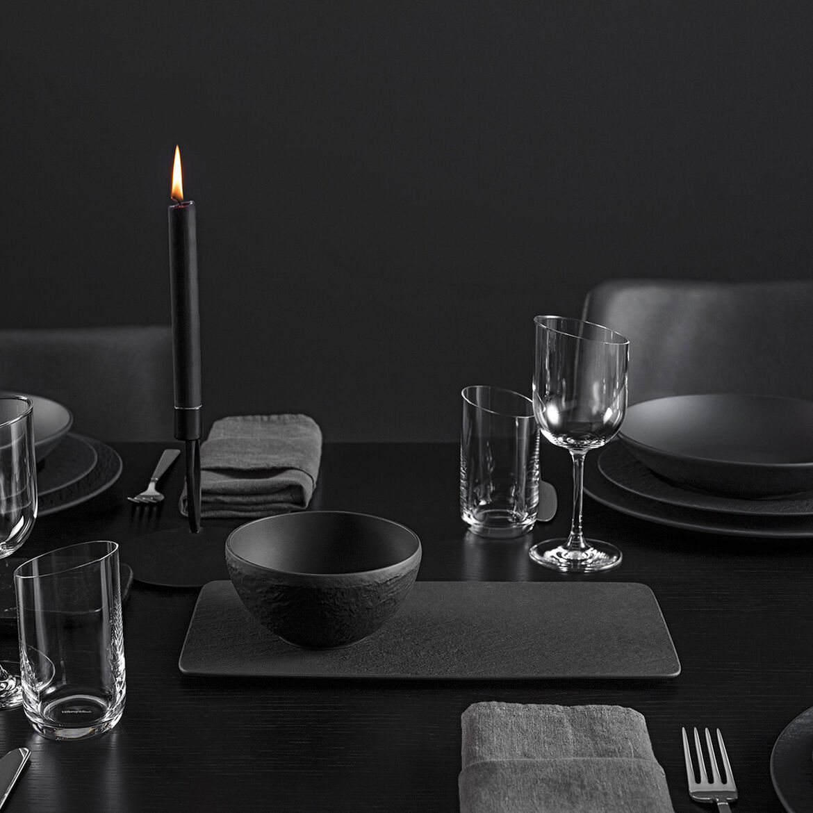 Villeroy & Boch Блюдо 35 х 18 см Black/Gray Manufacture Rock | https://grandposuda.com.ua