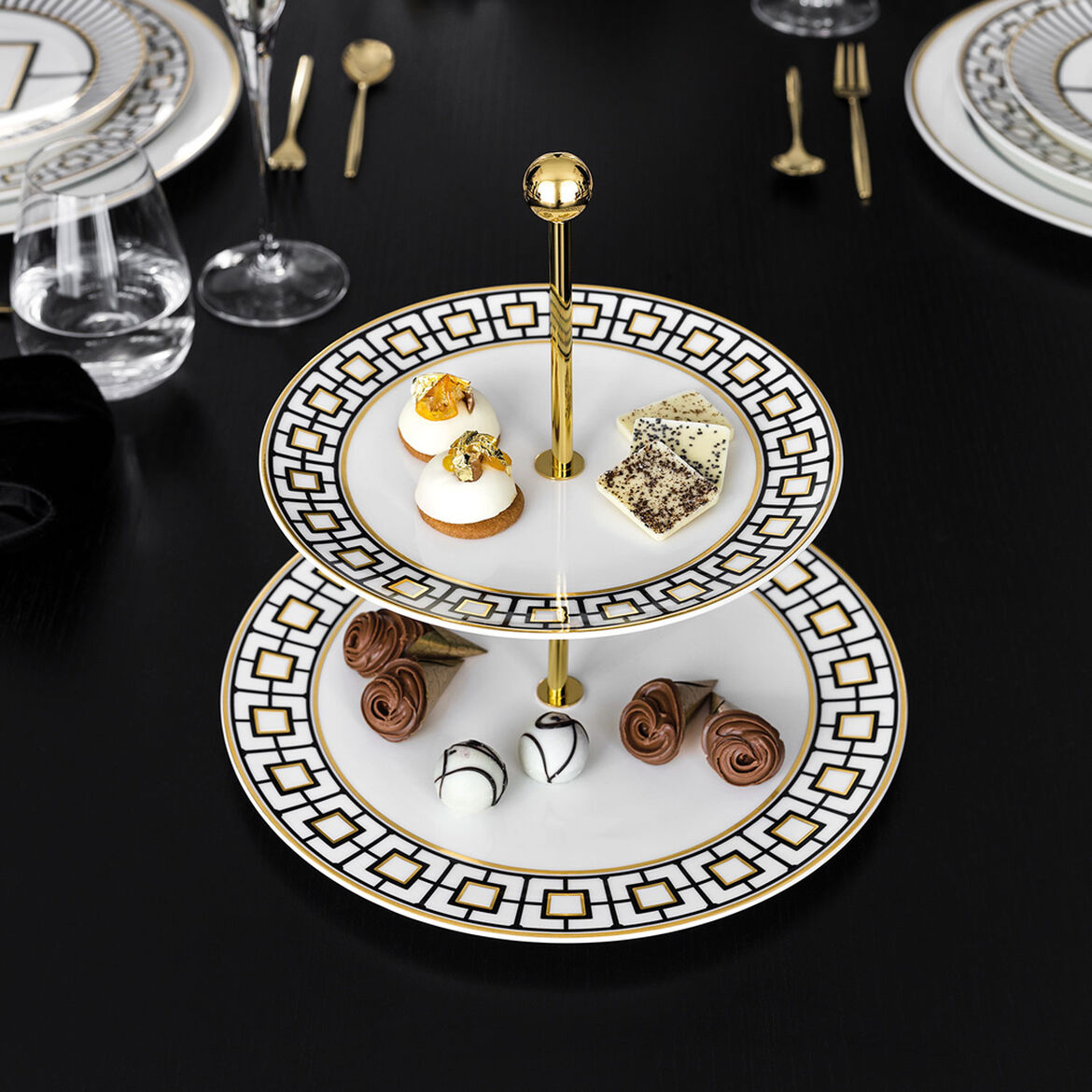 Villeroy & Boch Этажерка 2-ярусная 27,5 см MetroChic | https://grandposuda.com.ua