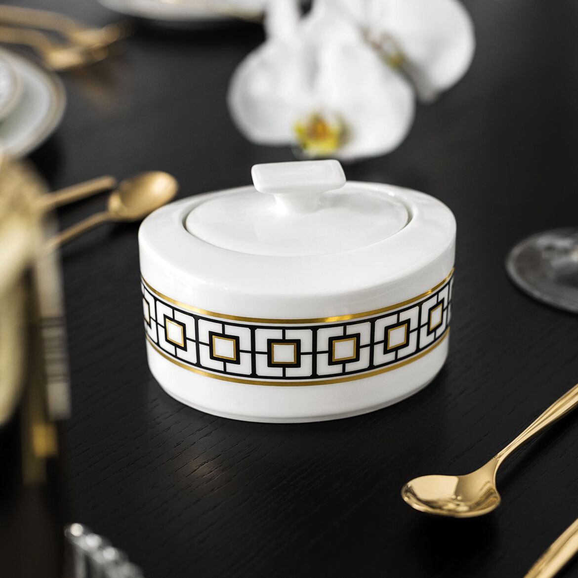 Villeroy & Boch Цукорниця 330 мл MetroChic | https://grandposuda.com.ua