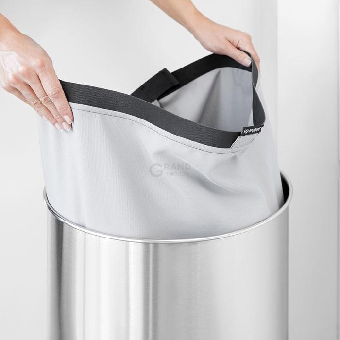 Brabantia Бак для белья (60л) стальной матовый с пластиковой крышкой | https://grandposuda.com.ua