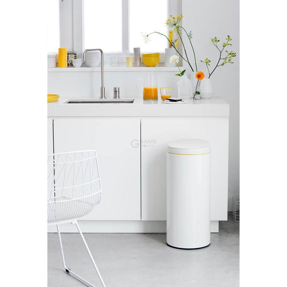 Brabantia Сміттєвий бак 30 л білий, пластикова кришка FlipBin | https://grandposuda.com.ua
