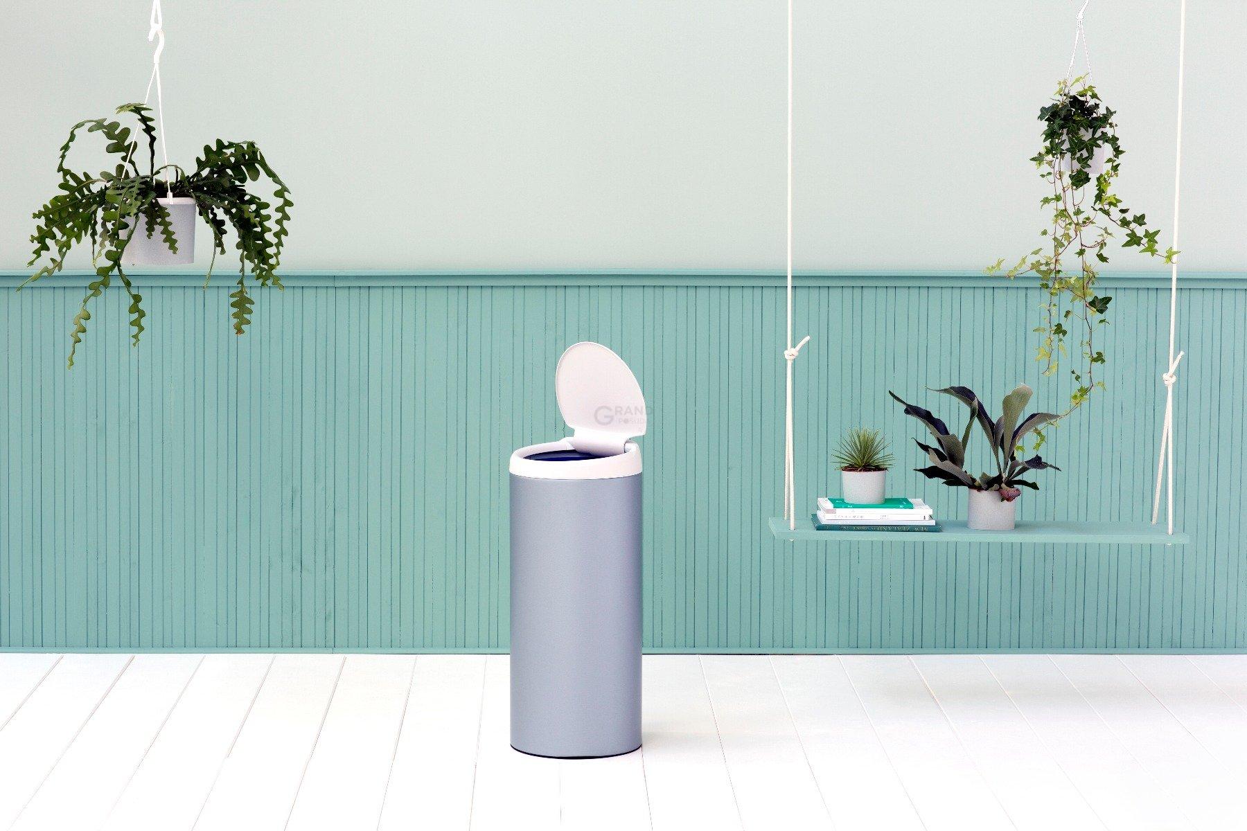 Brabantia Сміттєвий бак 30 л мятний металік, світло-сіра пластикова кришка FlipBin | https://grandposuda.com.ua
