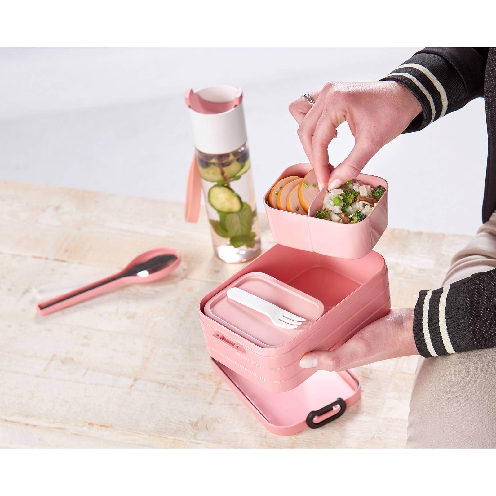 Mepal Бутылка для воды 500 мл Nordic Pink JustWater | https://grandposuda.com.ua