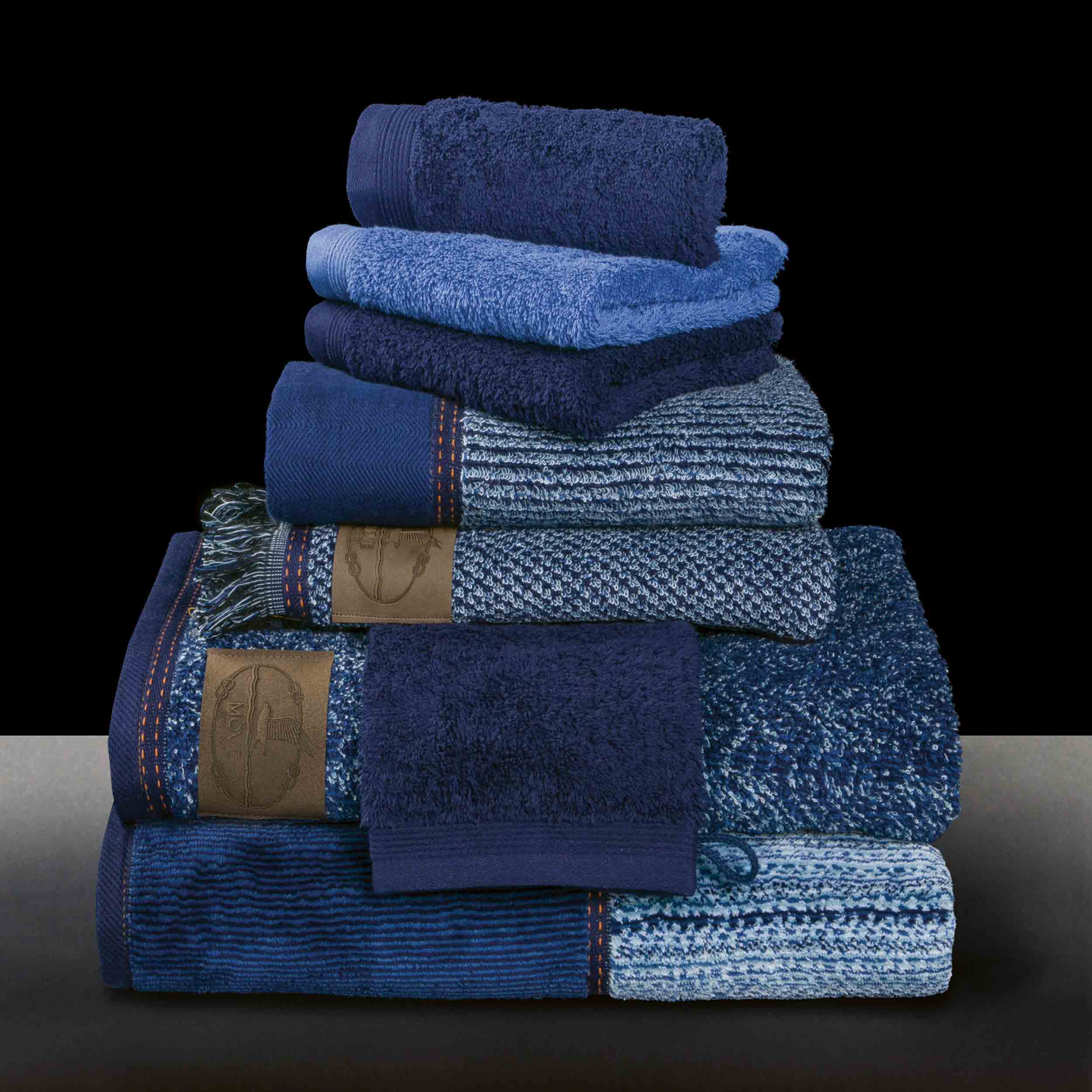 Полотенце для рук 50х100 см, синее Denim Möve | https://grandposuda.com.ua