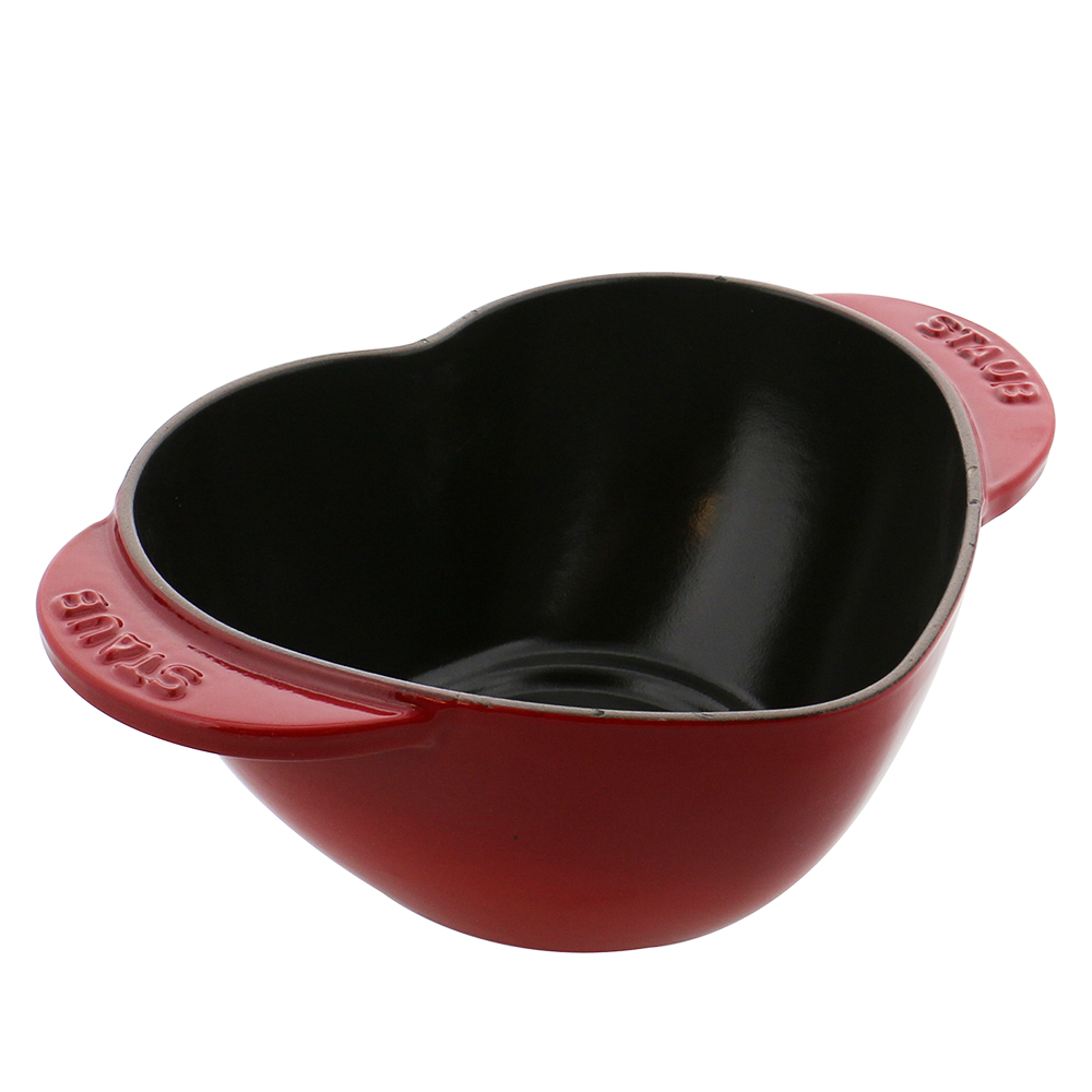Staub Каструля / жаровня в формі серця 1.65 л Cherry | https://grandposuda.com.ua
