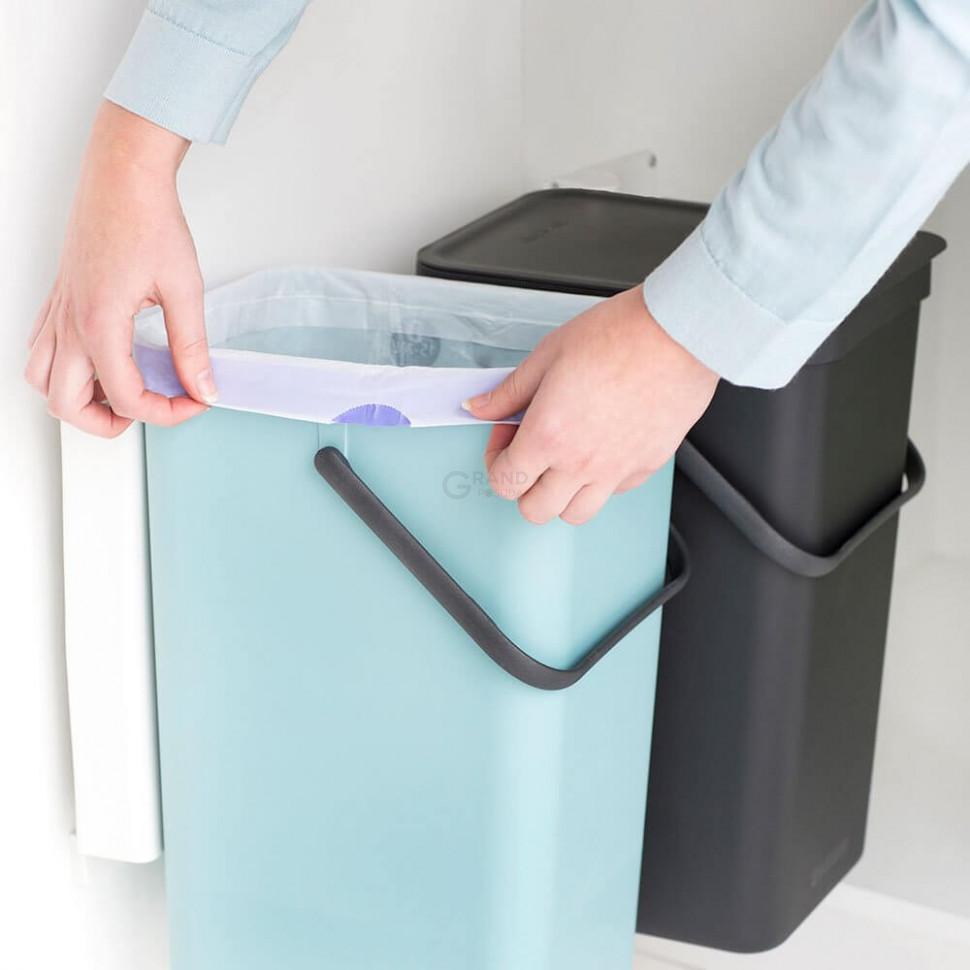 Brabantia Набір вбудованих сміттєвих відер 2 х 16 л мятний / чорний Sort Go | https://grandposuda.com.ua