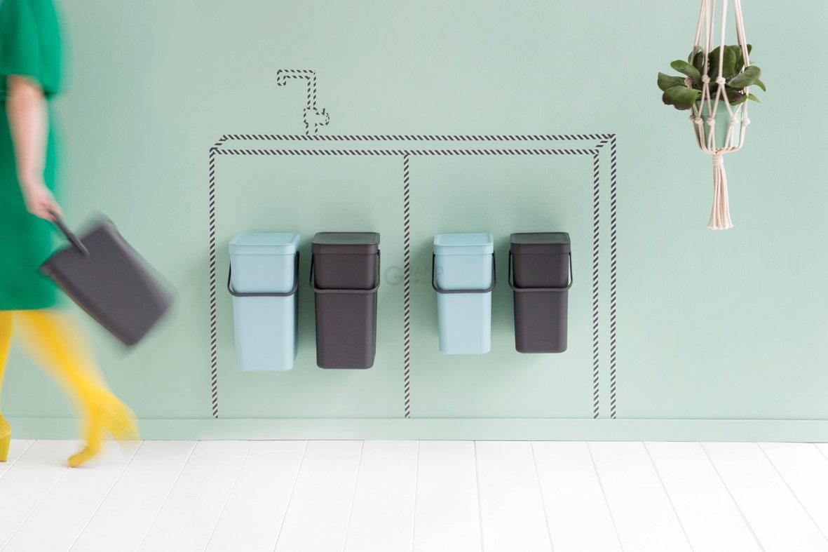 Brabantia Набір вбудованих сміттєвих відер 2 х 16 л мятний / чорний Sort Go | https://grandposuda.com.ua