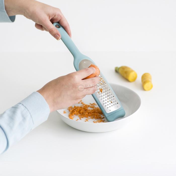 Brabantia Терка крупная 30 см мятная Tasty Colours | https://grandposuda.com.ua