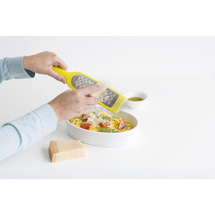 Brabantia Терка для нарезки ломтиками 30 см желтая Tasty Colours | https://grandposuda.com.ua