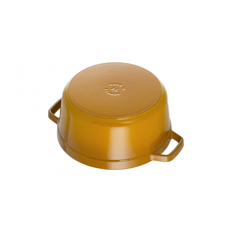 Staub Кокот круглий 26 см, гірчиця | https://grandposuda.com.ua