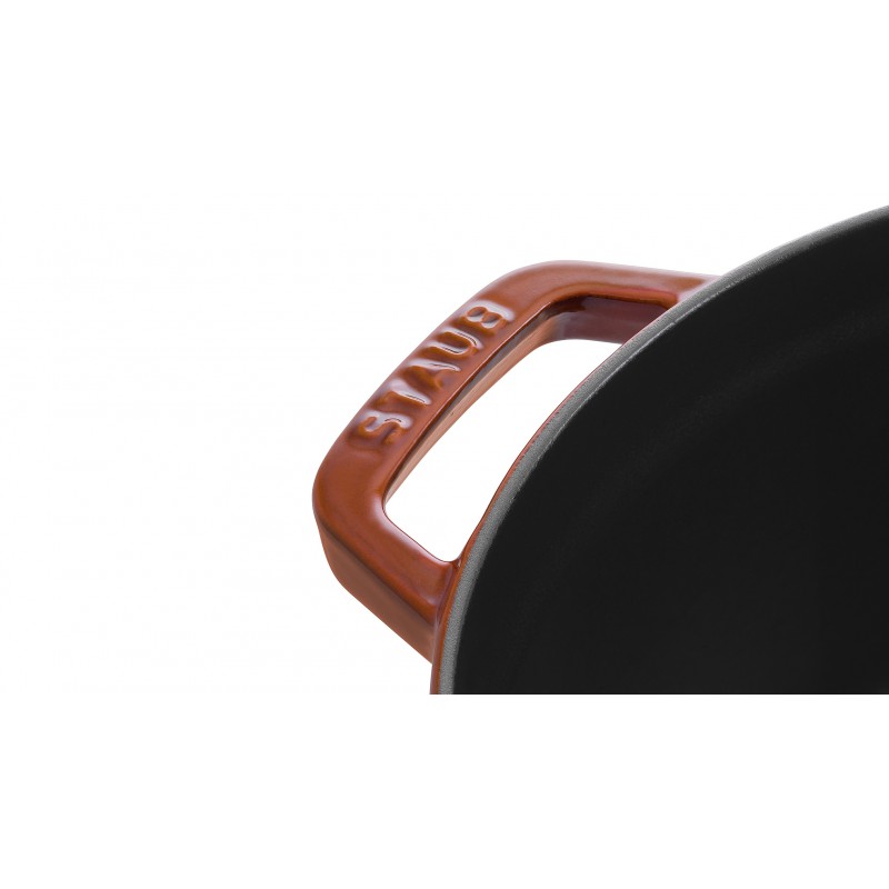 Staub Кокот круглий 26 см, кориця | https://grandposuda.com.ua