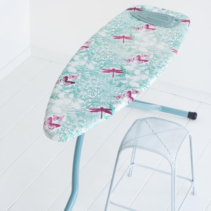 Brabantia Доска c силиконовой подставкой для утюга 135 x 45 cm (D) Botanical | https://grandposuda.com.ua