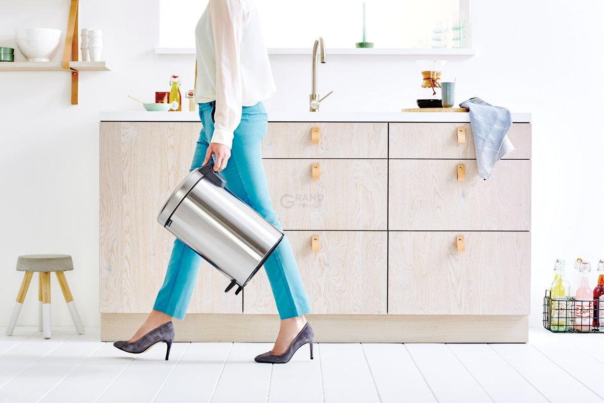 Brabantia Сміттєвий бак з педаллю 12 л безшумний сталевий матовий з захистом від відбитків пальців NewIcon | https://grandposuda.com.ua