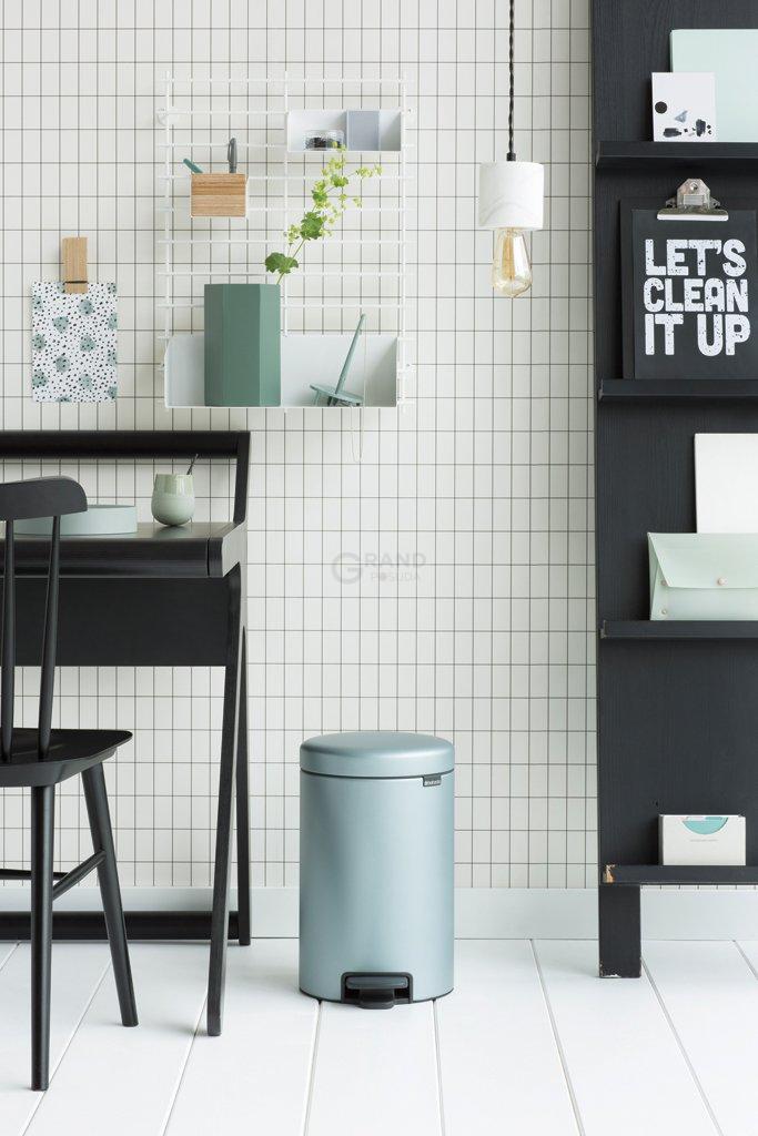 Brabantia Сміттєвий бак з педаллю 12 л безшумний мятний металік NewIcon | https://grandposuda.com.ua