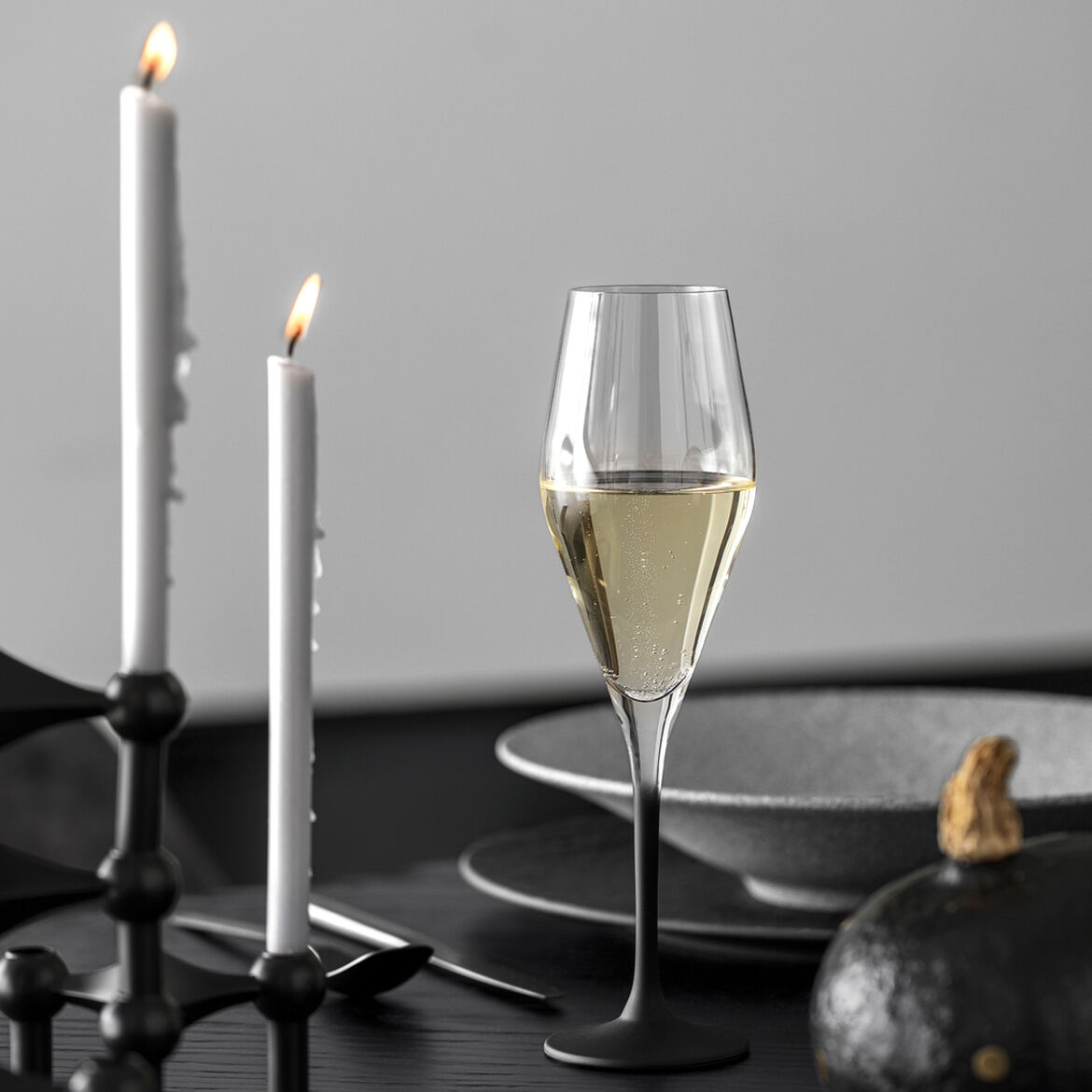 Villeroy & Boch Набор из 4 бокалов для шампанского 260 мл Manufacture Rock | https://grandposuda.com.ua