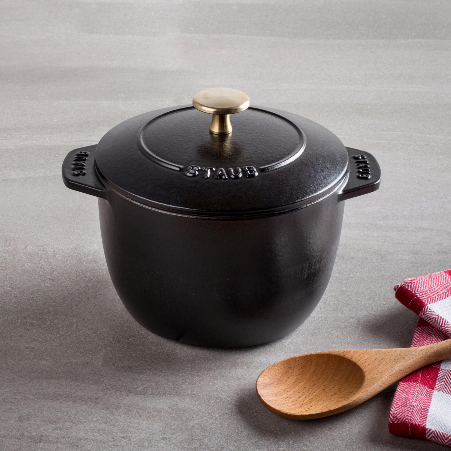 Staub Кокот для рису, 16 см, чорний | https://grandposuda.com.ua