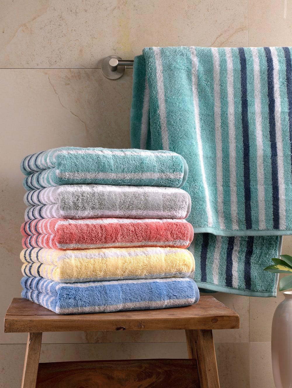 Полотенце 30 х 30 см Honey Noblesse Lines Cawo | https://grandposuda.com.ua