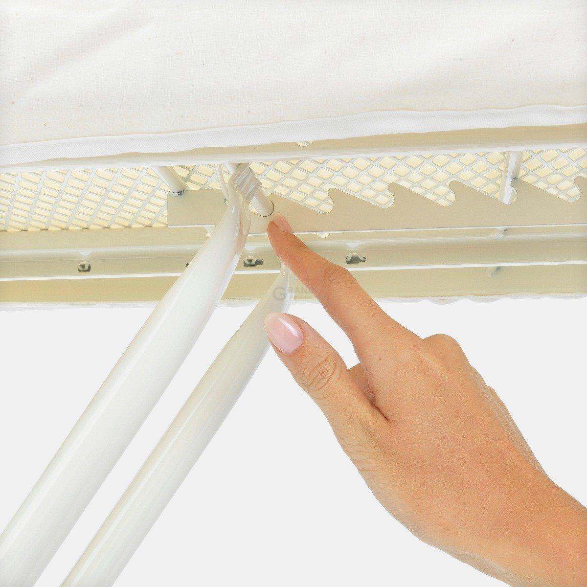 Brabantia Доска с подставкой для парового утюга 124 x 38 см (B) Tropical Leaves | https://grandposuda.com.ua
