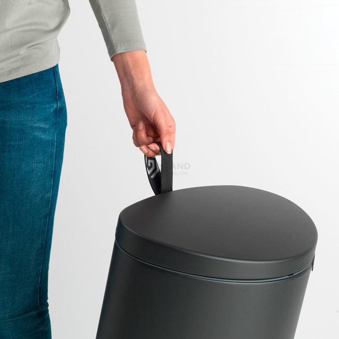 Brabantia Сміттєвий бак з педаллю 30 л, безшумний мінерально-графітовий Flatback + | https://grandposuda.com.ua