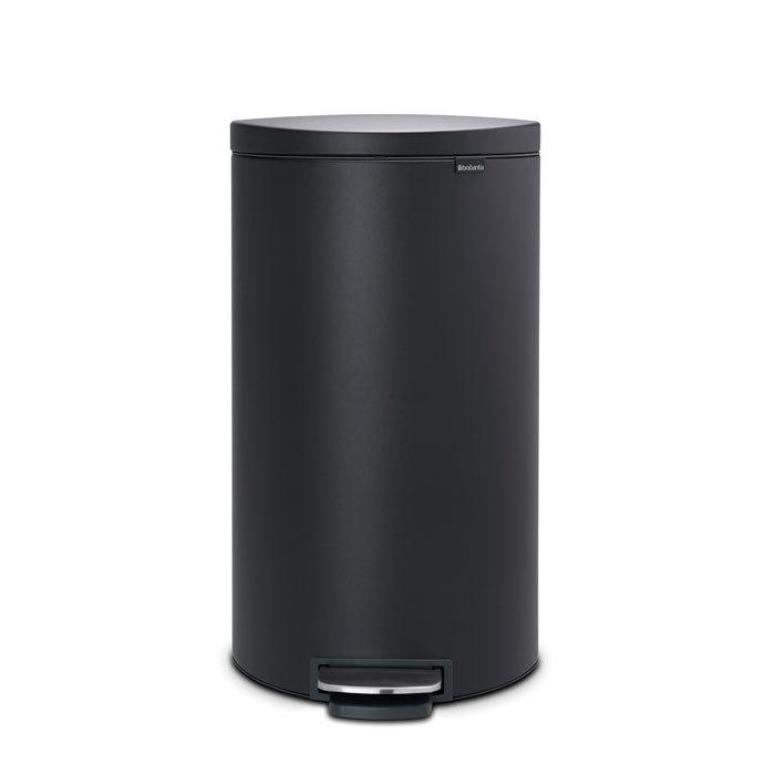 Brabantia Сміттєвий бак з педаллю 30 л, безшумний мінерально-графітовий Flatback + | https://grandposuda.com.ua