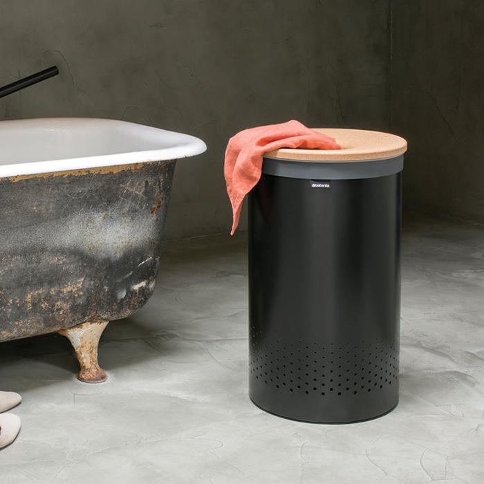 Brabantia Бак для білизни (60л) чорний з коркової кришкою | https://grandposuda.com.ua