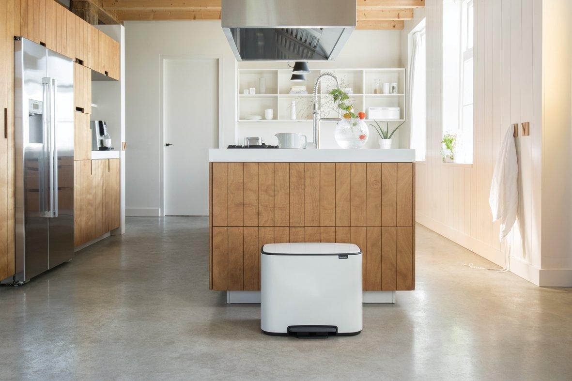 Brabantia Сміттєвий бак з педаллю 11 + 23 л білий двосекційний Pedal Bin Bo | https://grandposuda.com.ua