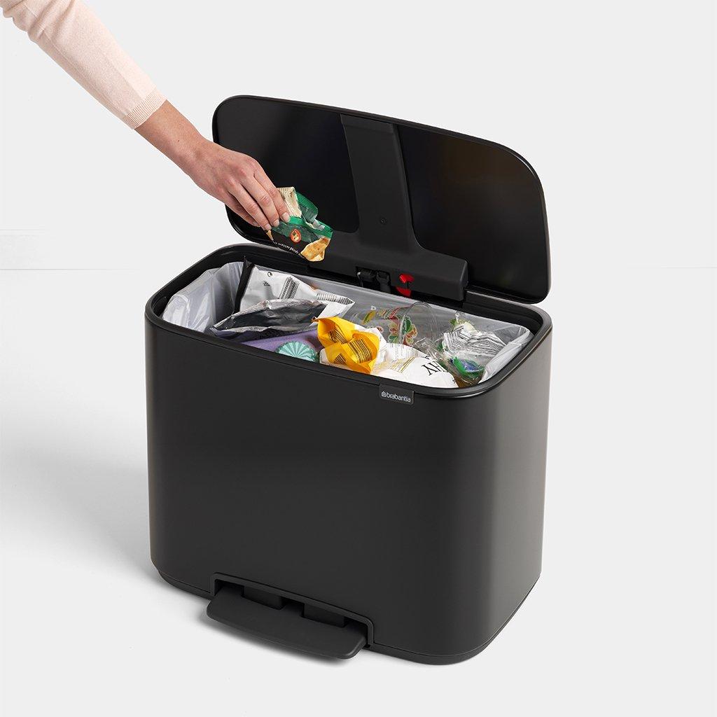 Brabantia Мусорный бак с педалью, 36 л черный матовый Pedal Bin Bo | https://grandposuda.com.ua