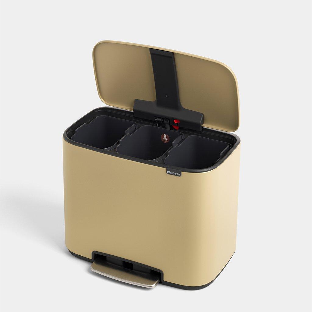 Brabantia Сміттєвий бак з педаллю 3х11 л золотий трисекційний Pedal Bin Bo | https://grandposuda.com.ua
