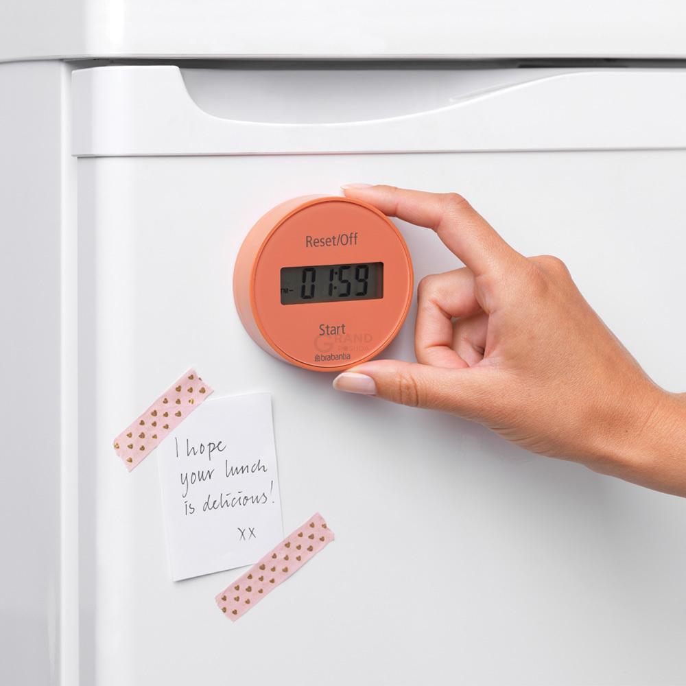 Brabantia Таймер кухонный на магните 7,6х7,6х2,5 см красный Tasty Colours Plus | https://grandposuda.com.ua