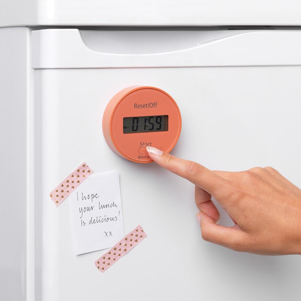 Brabantia Таймер кухонный на магните 7,6х7,6х2,5 см красный Tasty Colours Plus | https://grandposuda.com.ua