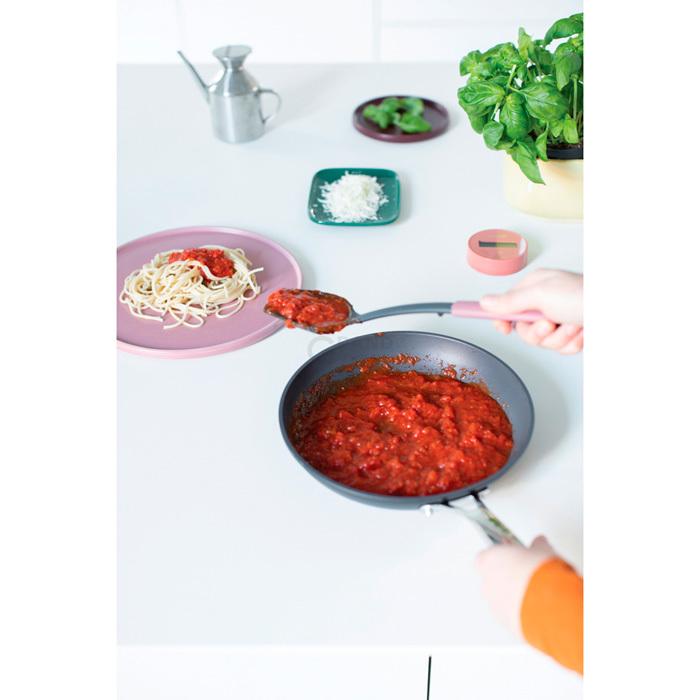Brabantia Ложка кухарська 31,2 см бордова Tasty Colours Plus | https://grandposuda.com.ua
