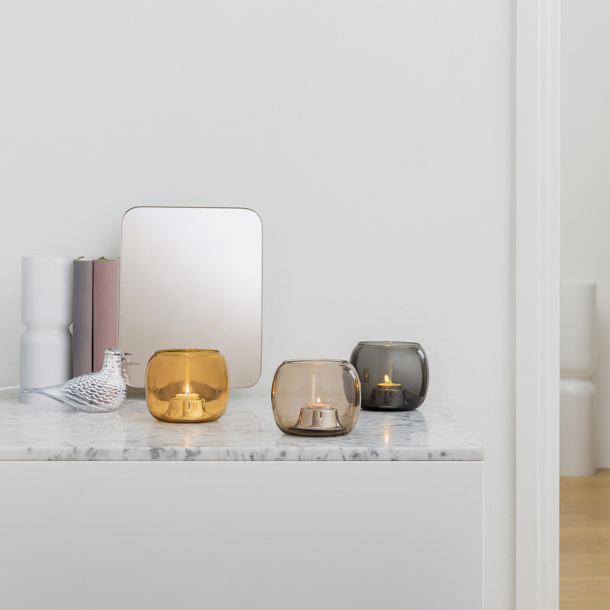 Iittala Подсвечник для чайной свечи 11,5х14,1 см красный Kaasa | https://grandposuda.com.ua