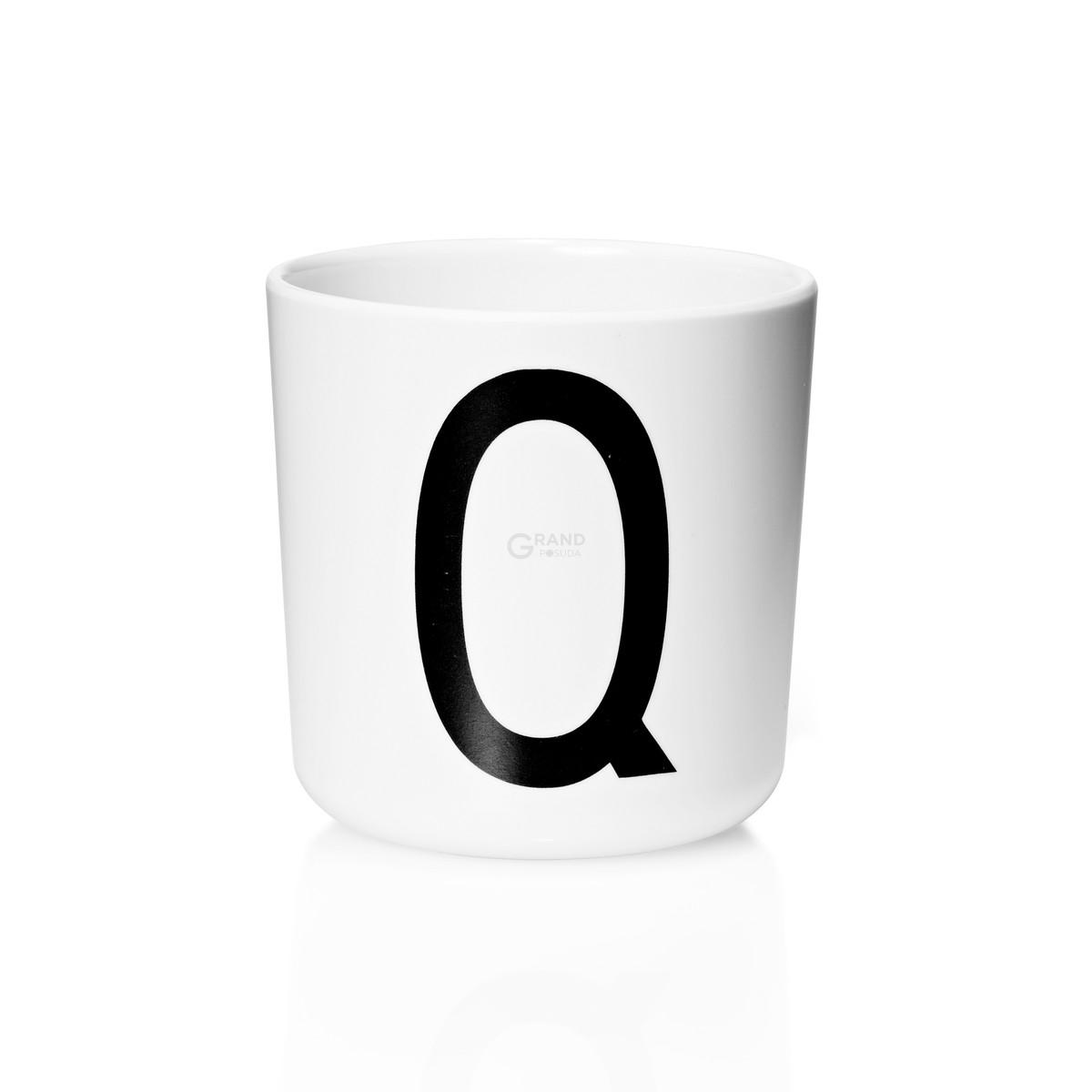 Design Letters Чашка Q 7,5x7 см черно-белая Melamin Becher | https://grandposuda.com.ua