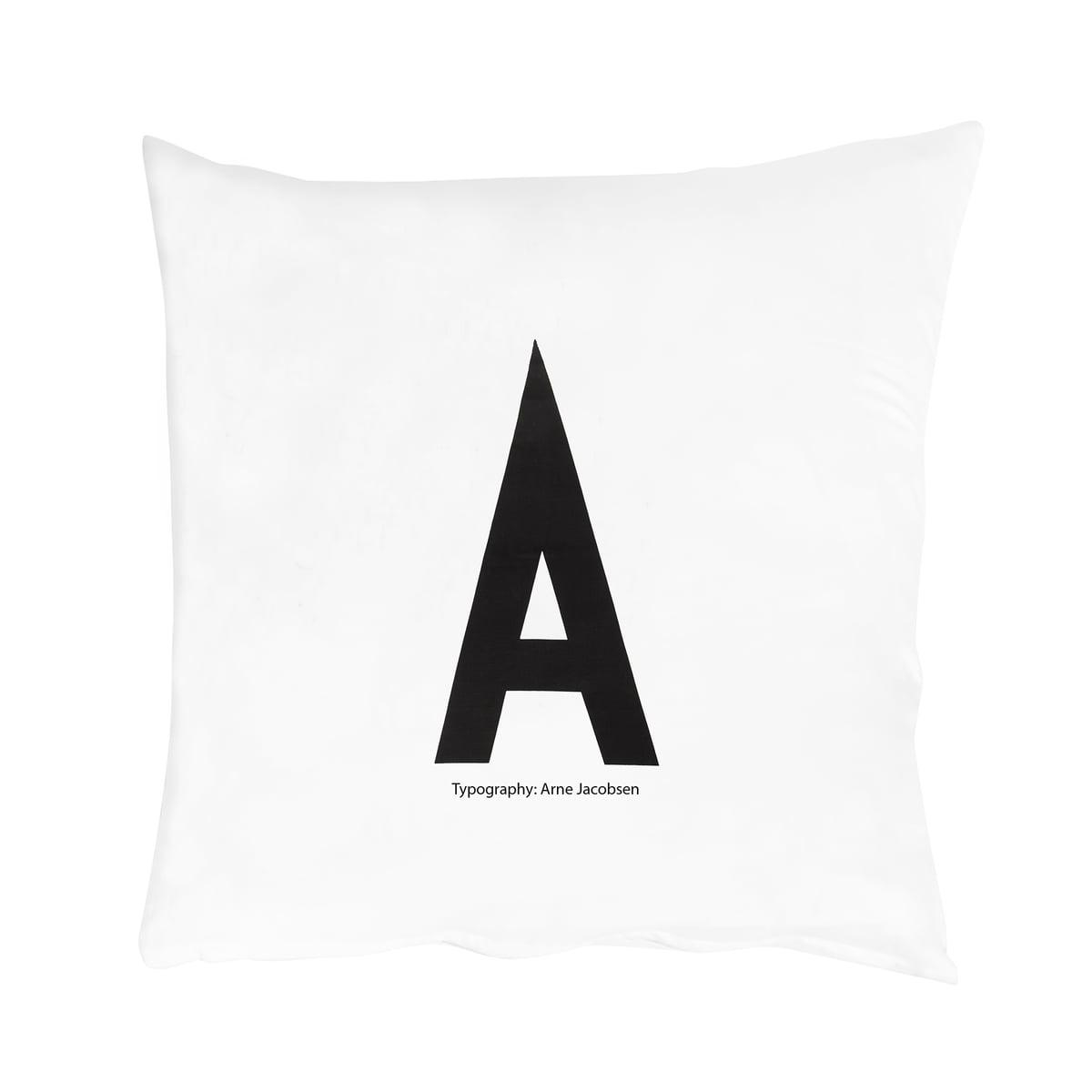 Design Letters Наволочка A 80x80 см черно-белая Kissenbezug von A-Z | https://grandposuda.com.ua