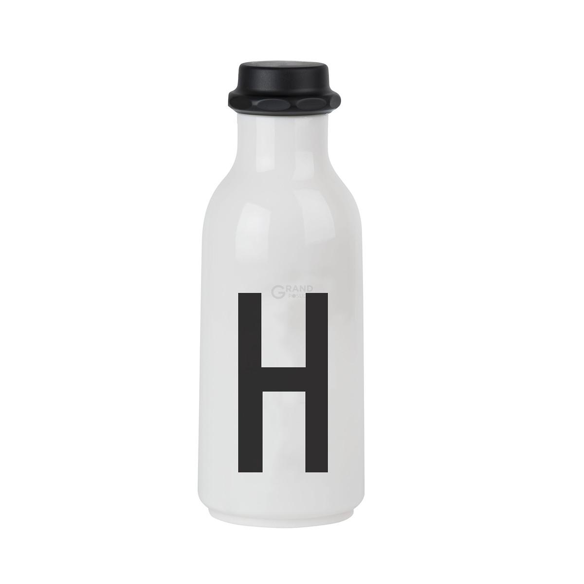 Design Letters Бутылка H 500 мл черно-белая Wasserflasche von A-Z | https://grandposuda.com.ua
