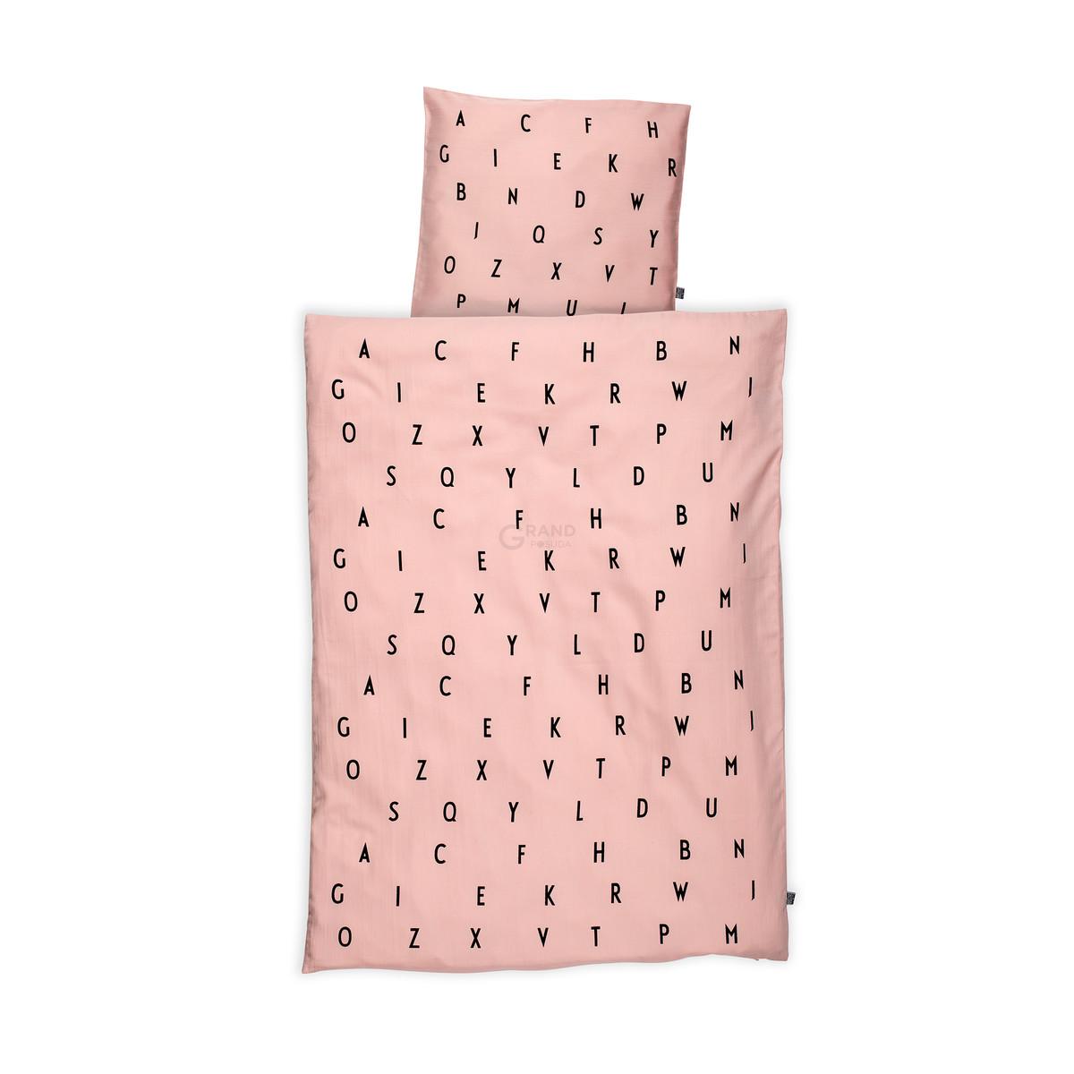 Design Letters Дитяча постільна білизна 100x70 см рожеве AJ Babybettwasche | https://grandposuda.com.ua