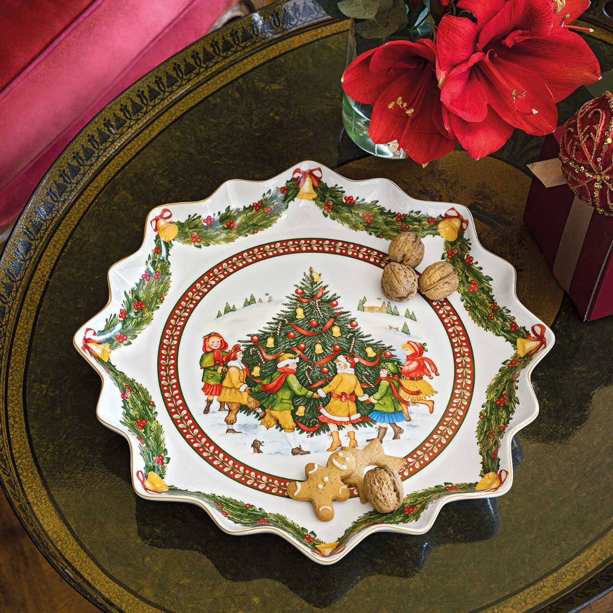 Villeroy & Boch Тарелка пирожковая 39 см Toy's Fantasy | https://grandposuda.com.ua