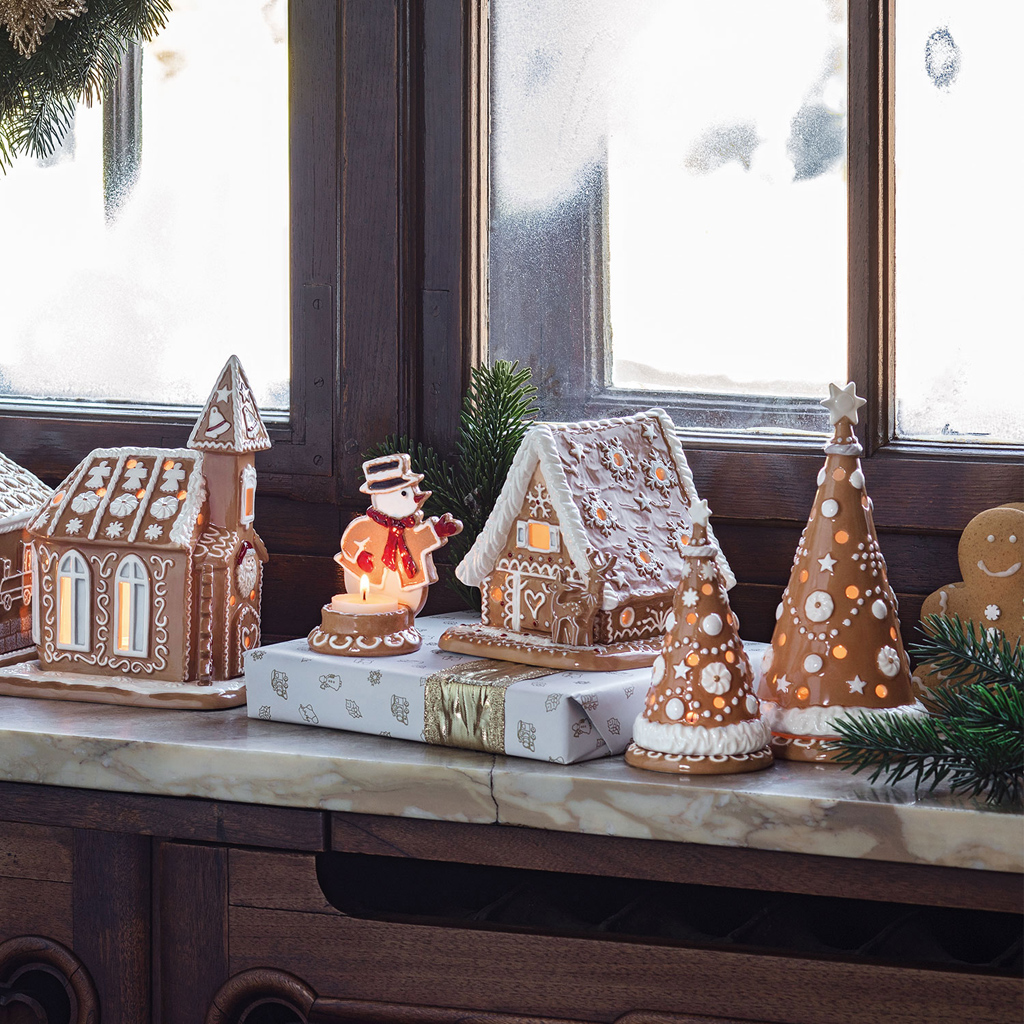 Villeroy & Boch Підсвічник для чайної свічки Ялинка 11 x 11 x 21 см Winter Bakery | https://grandposuda.com.ua