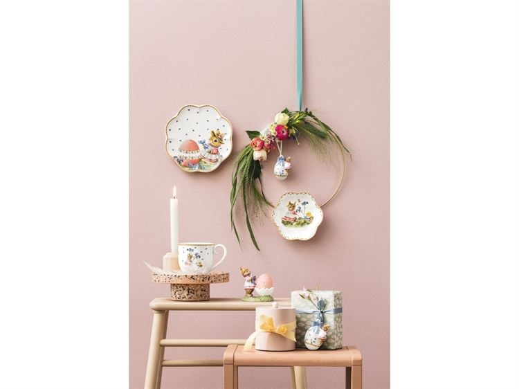 Villeroy & Boch Подставка для яйца с фигуркой кролика Анны 9х7х10 см Bunny Tales | https://grandposuda.com.ua