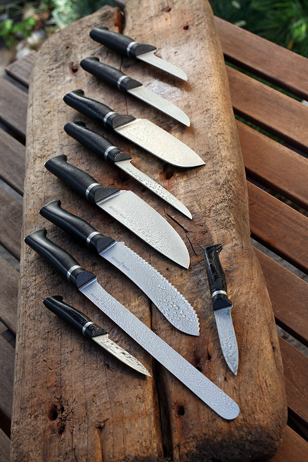 Opinel Ніж кухонний 10 см металік / чорний Intempora | https://grandposuda.com.ua