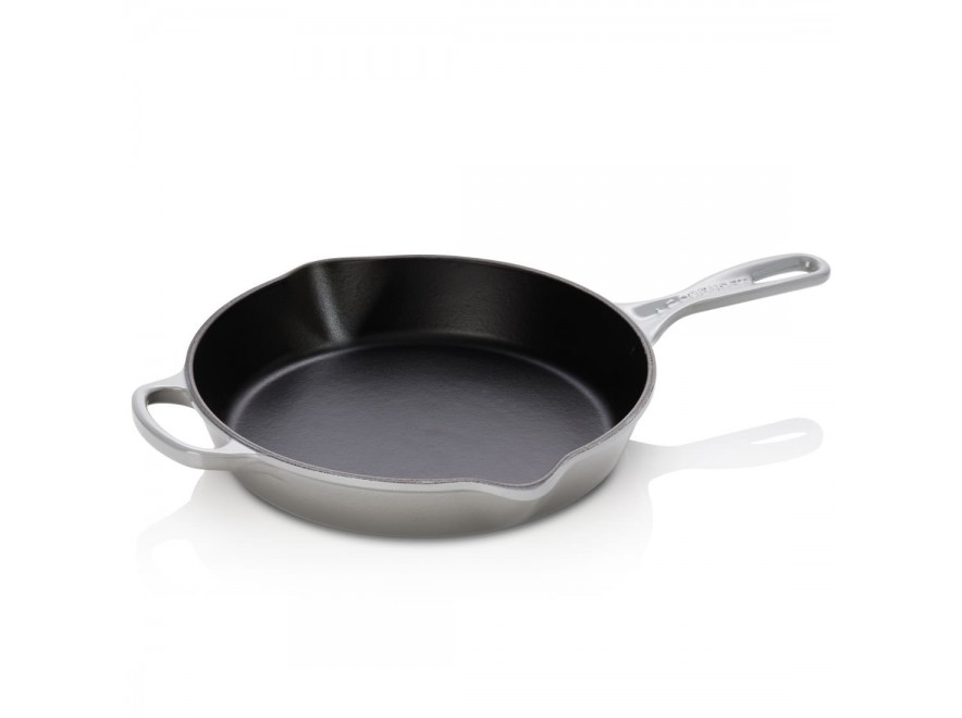 Le Creuset Сковорода глубокая чугунная 26 см, серая Perlgrau | https://grandposuda.com.ua