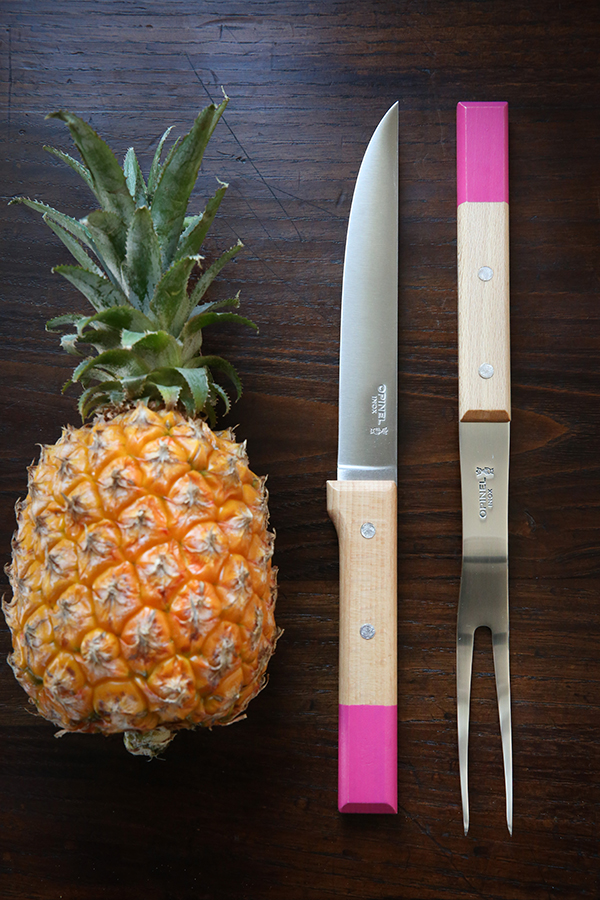 Opinel Вилка для мяса 29,5х1,8х2,1 см металлик/розовая Parallele | https://grandposuda.com.ua