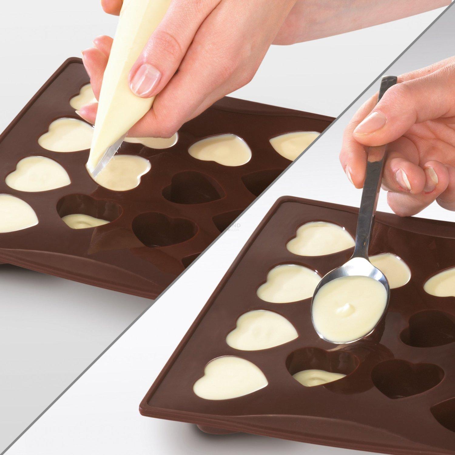 Dr. Oetker Силіконова форма для приготування цукерок Сердечки Confiserie | https://grandposuda.com.ua