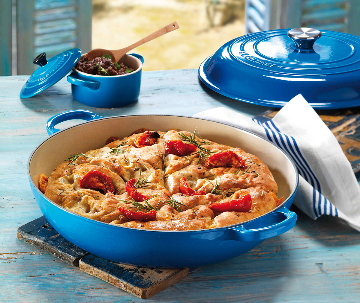 Le Creuset Гусятниця / жаровня з довгою ручкою 27 см, вишневий | https://grandposuda.com.ua