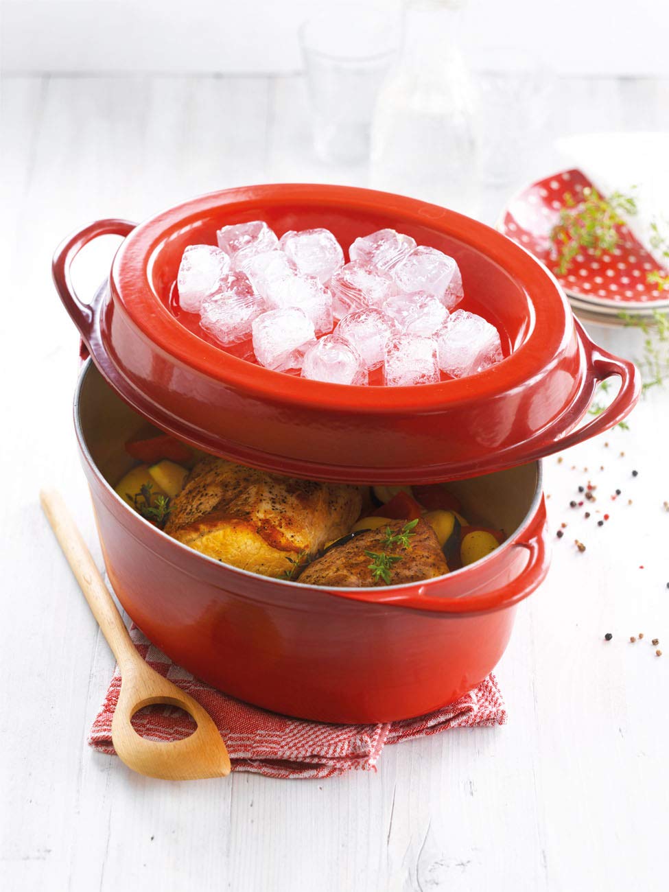 Le Creuset Кастрюля для запекания Дофу 32 см вишневая | https://grandposuda.com.ua