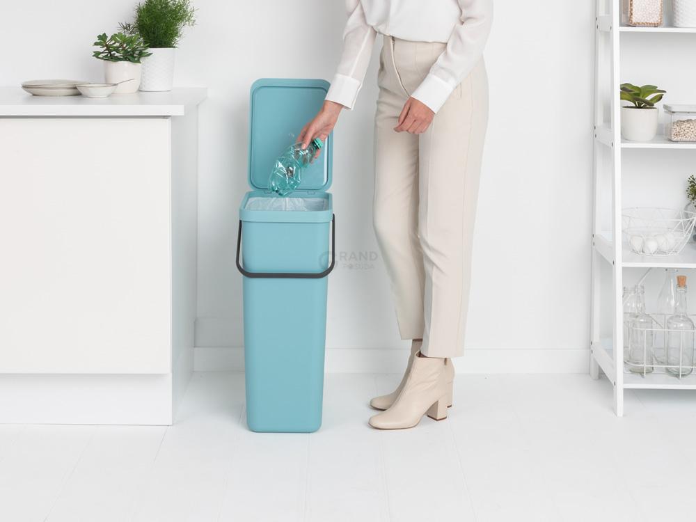 Brabantia Мусорное ведро 40 л мятное Sort&Go | https://grandposuda.com.ua