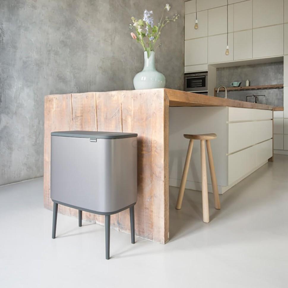 Brabantia Сміттєвий бак 36 л платиновий Bo Touch Bin | https://grandposuda.com.ua
